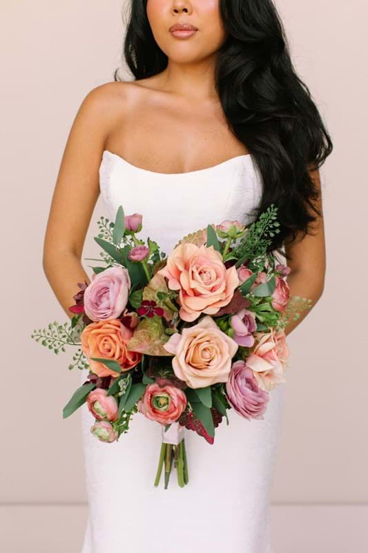 Picture of Nina Bridal Bouquet (Hand-tied)
