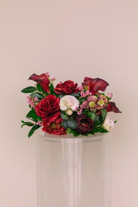 Picture of Stella Vaseless Centerpiece