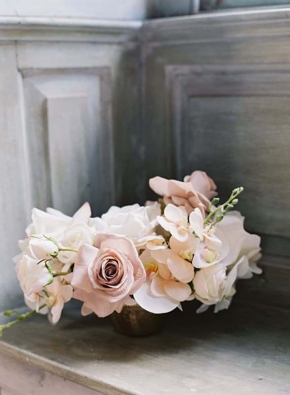 Picture of Wren Centerpiece