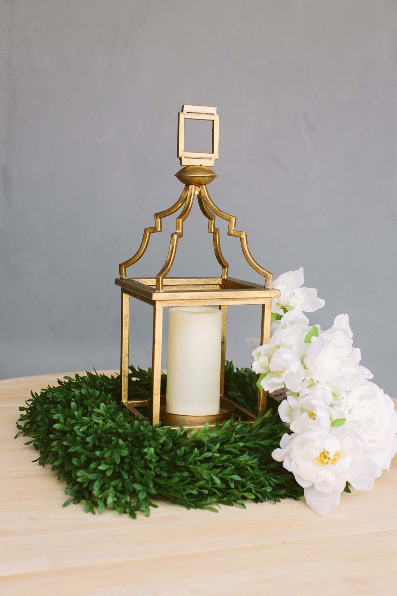 Picture of Premium Gold Lantern 