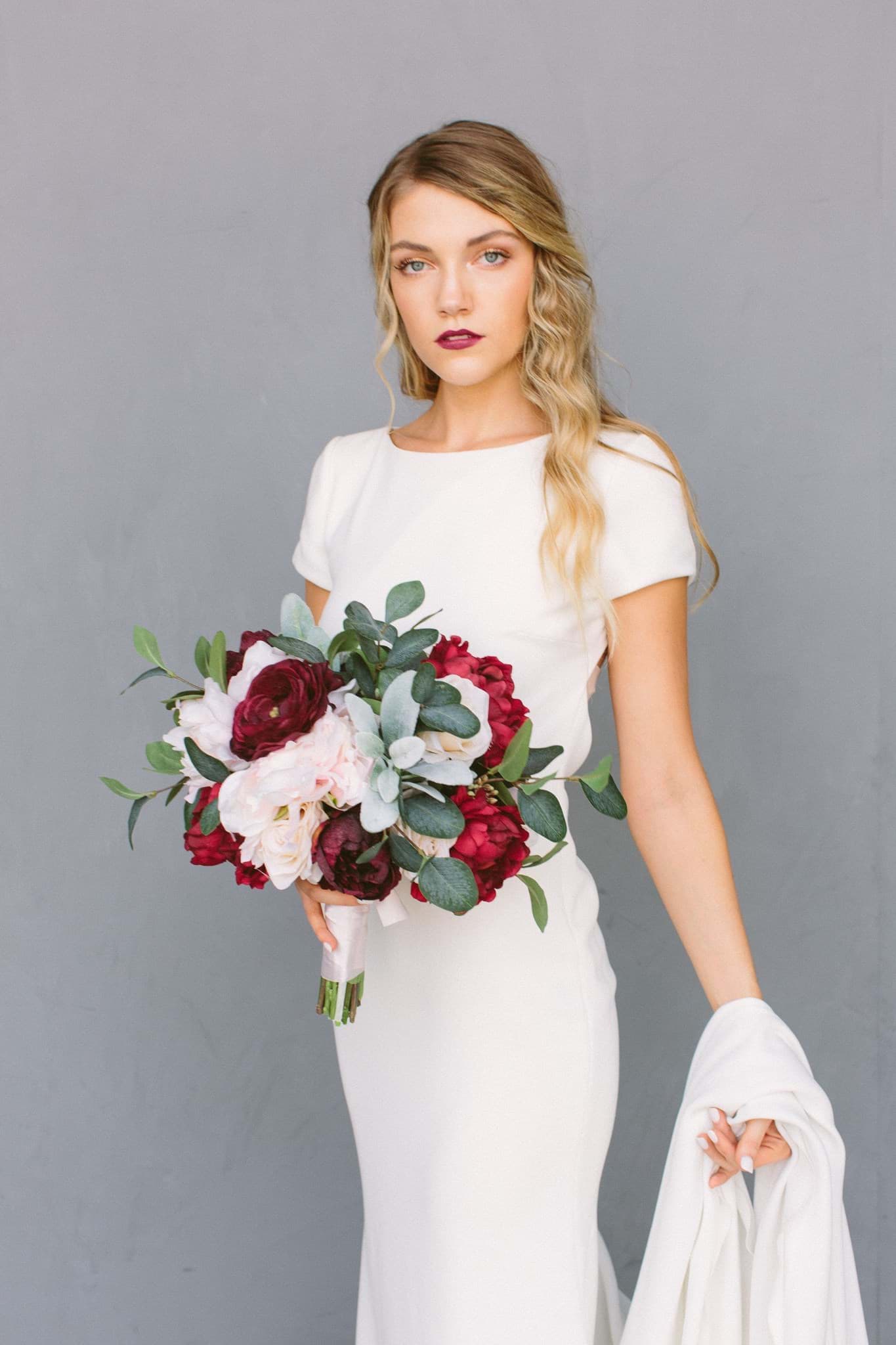 Picture of Stella Bridal Bouquet (Round)