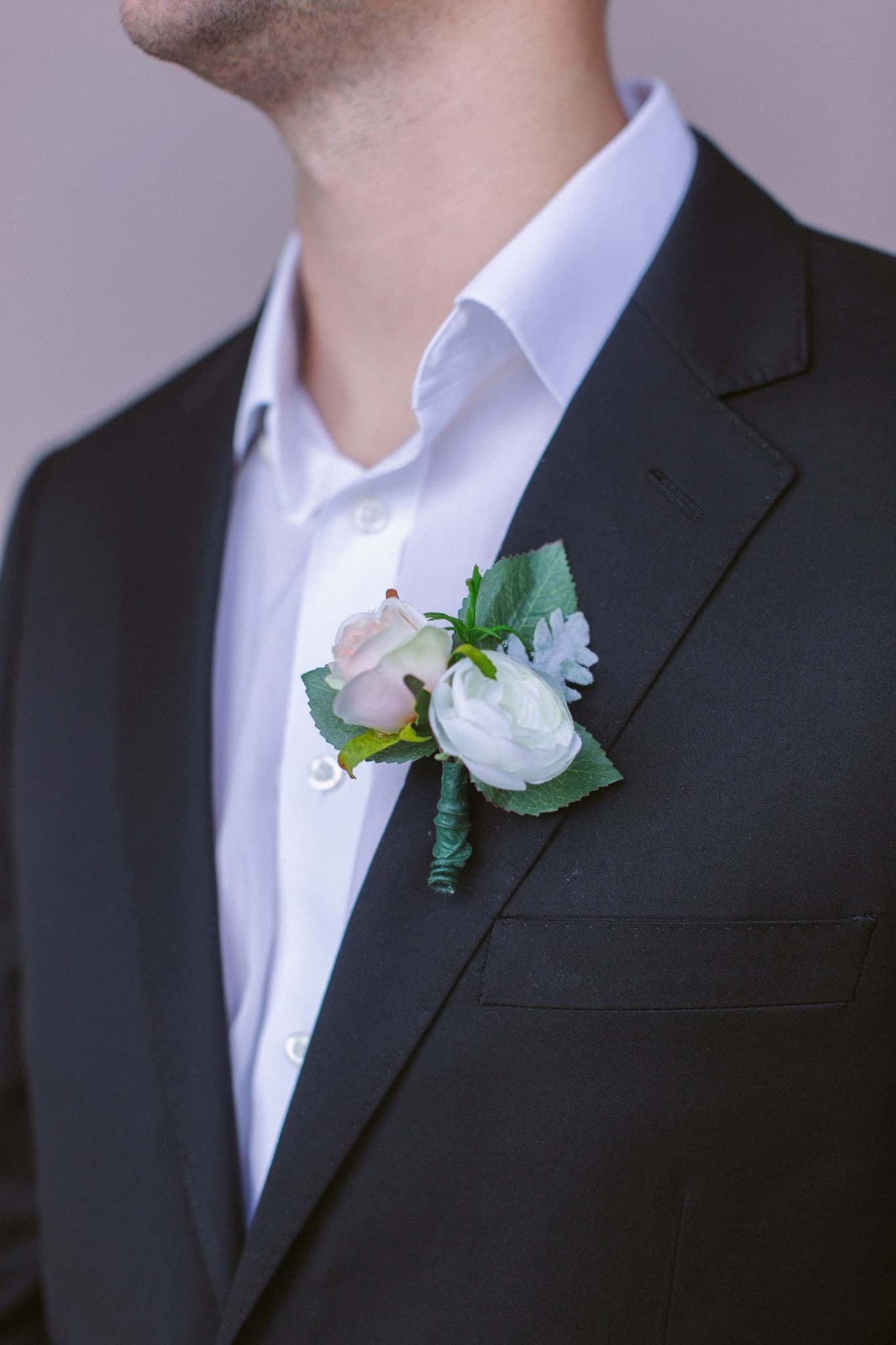 Picture of Olivia Boutonniere