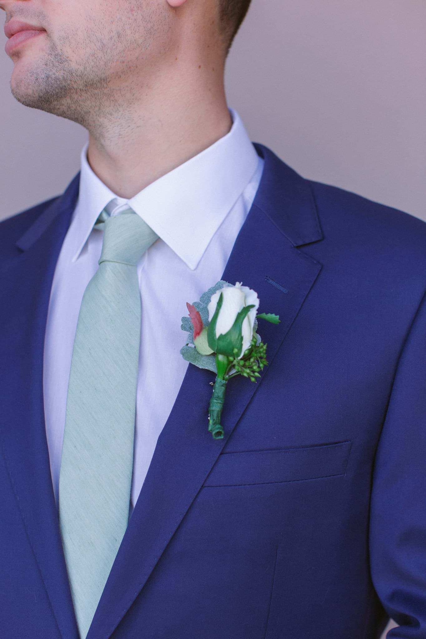 Picture of Stella Boutonniere (Rosebud)