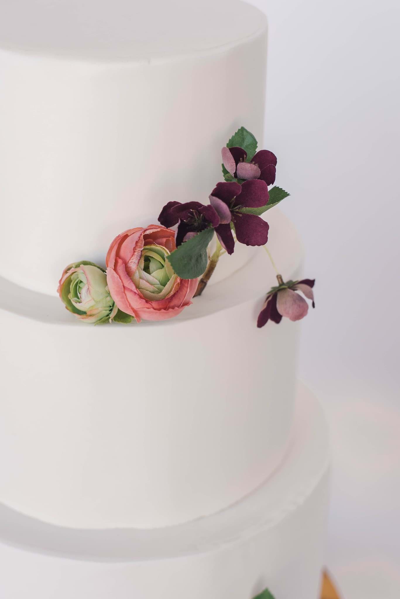 Picture of Nina Cake Cluster