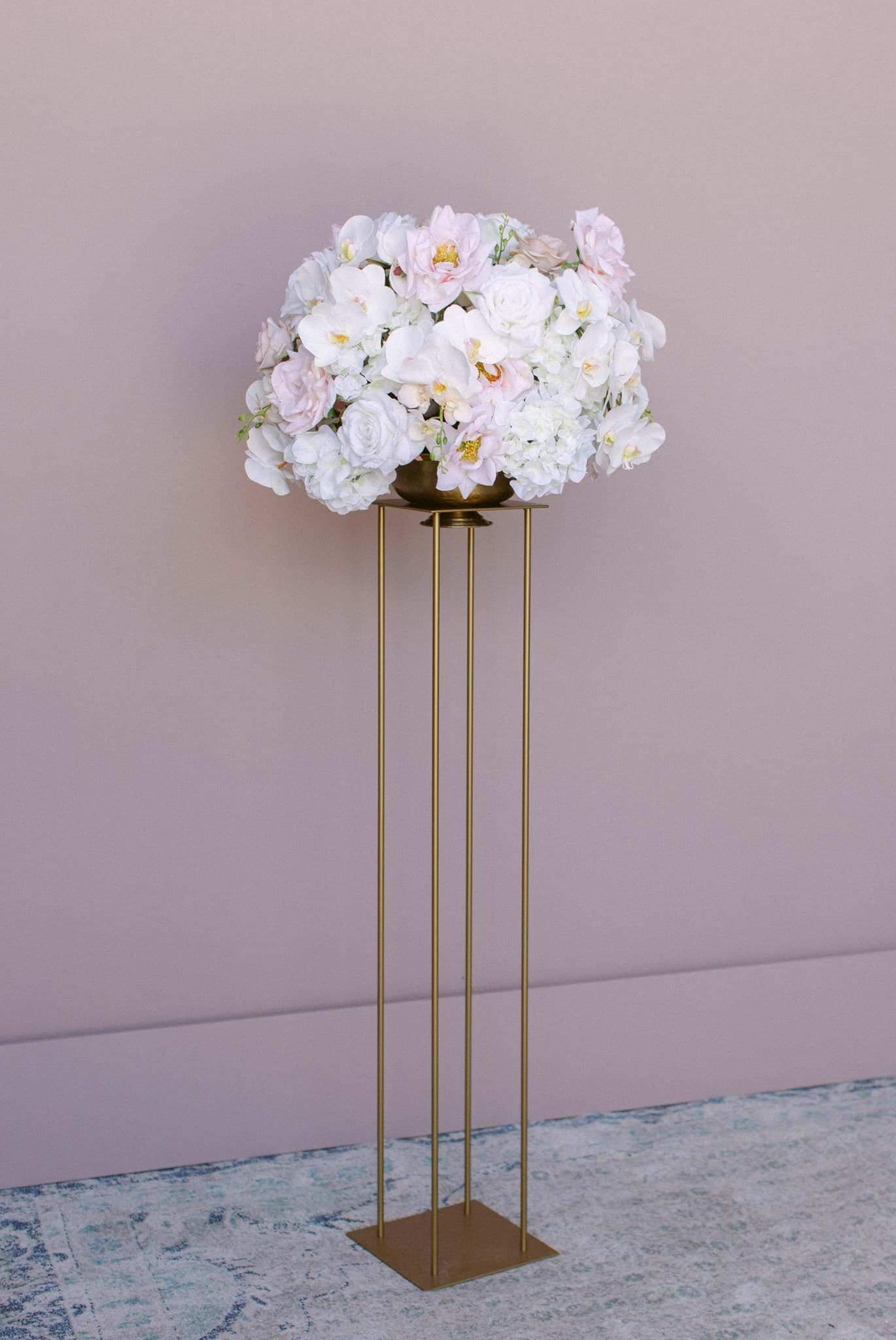 Picture of Gold Stand (Tall)