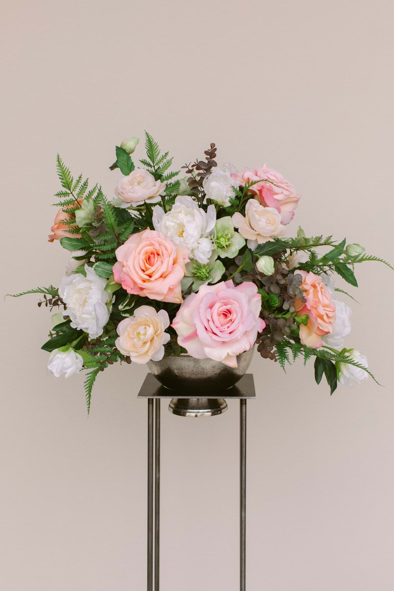 Picture of Cameron Grand Centerpiece 