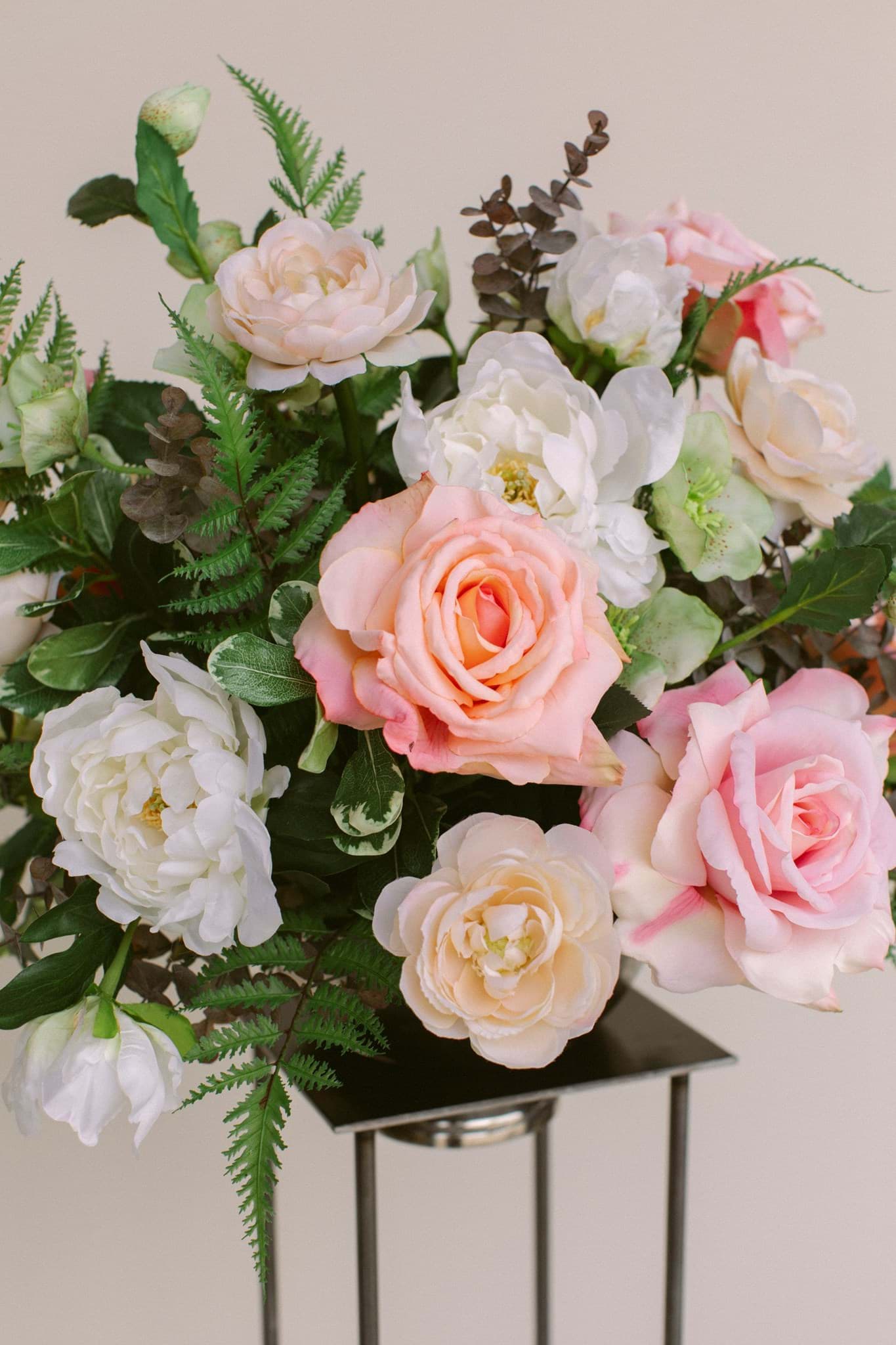 Picture of Cameron Grand Centerpiece 