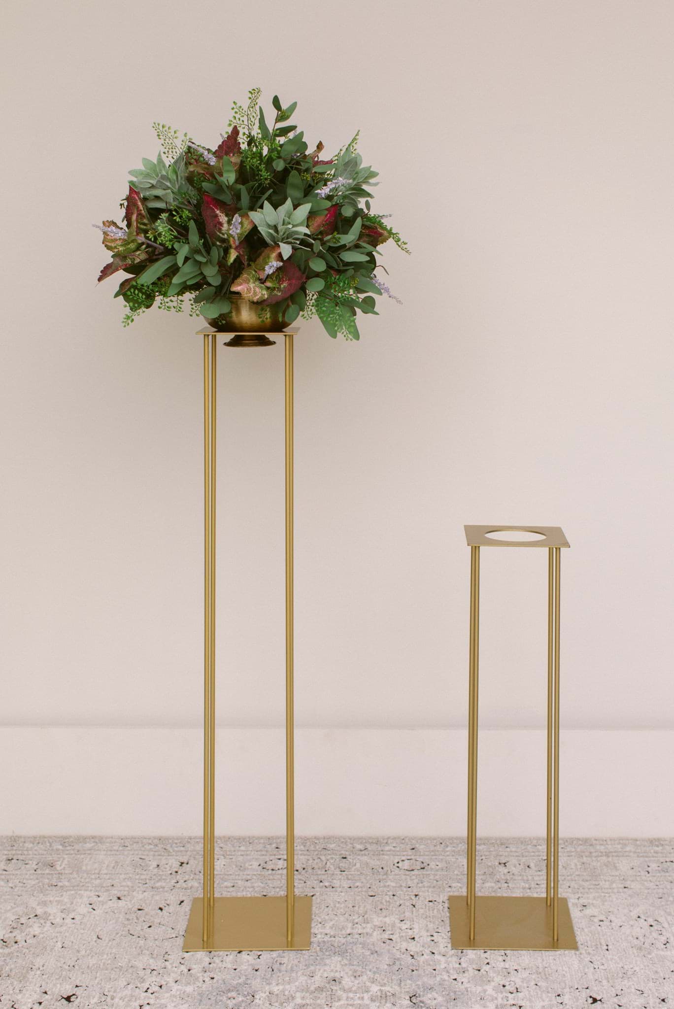 Picture of Laurel Grand Centerpiece 