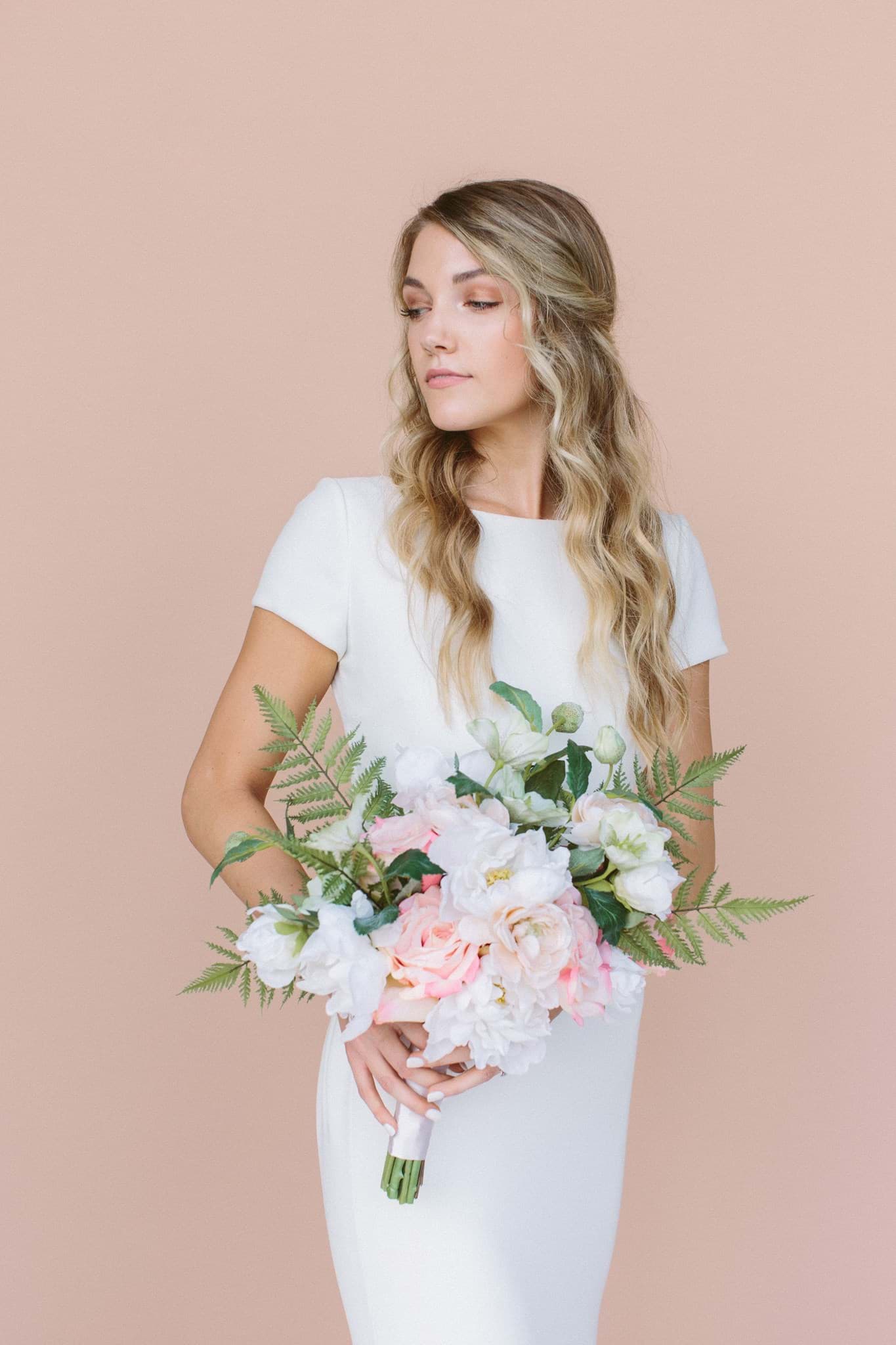 Picture of Cameron Bridal Bouquet (Hand-tied)