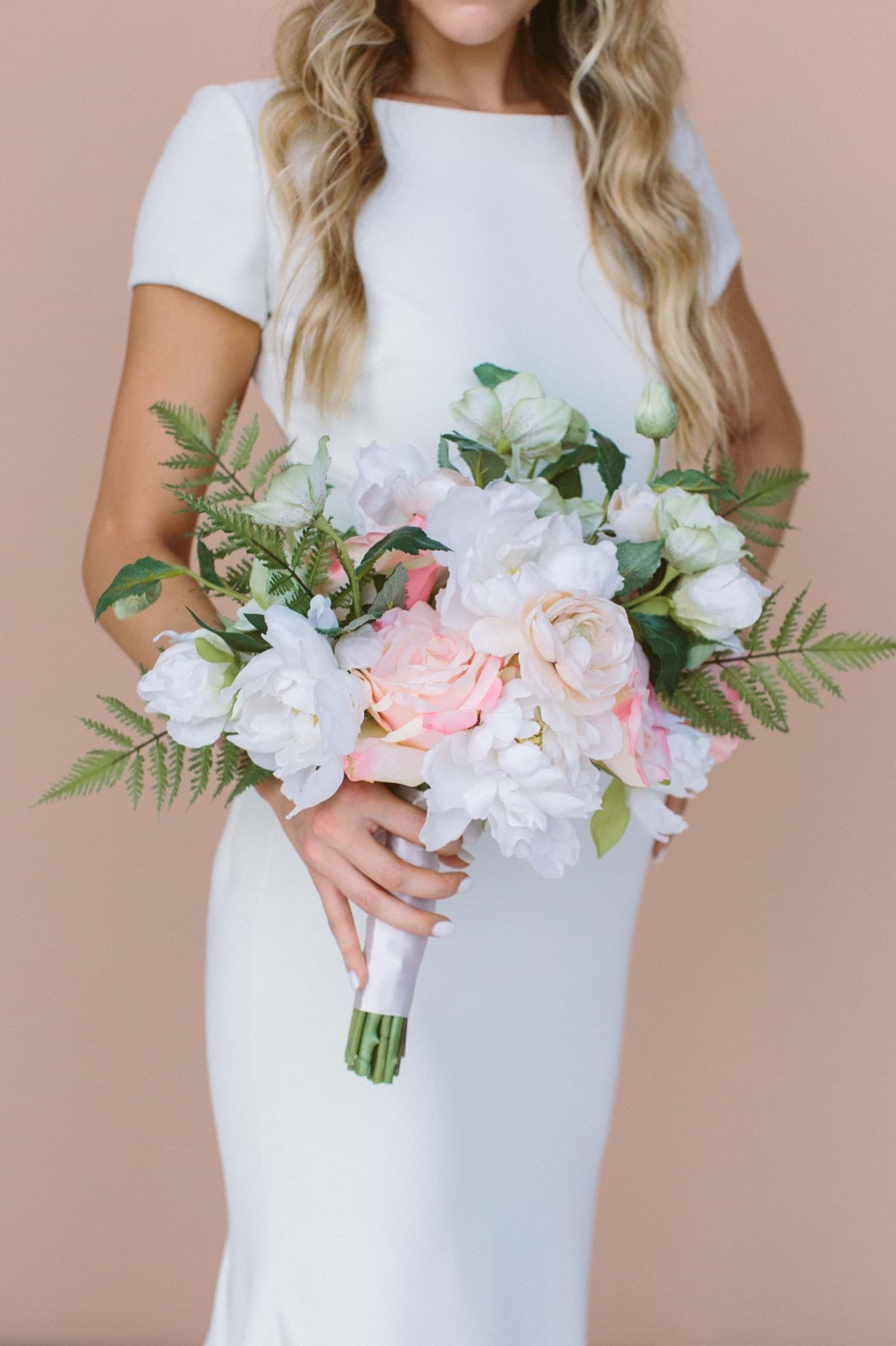 Picture of Cameron Bridal Bouquet (Hand-tied)