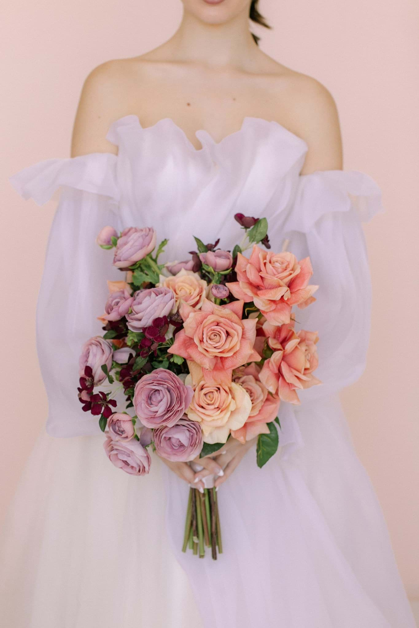 Picture of Nina Bridal Bouquet (Garden-cut)