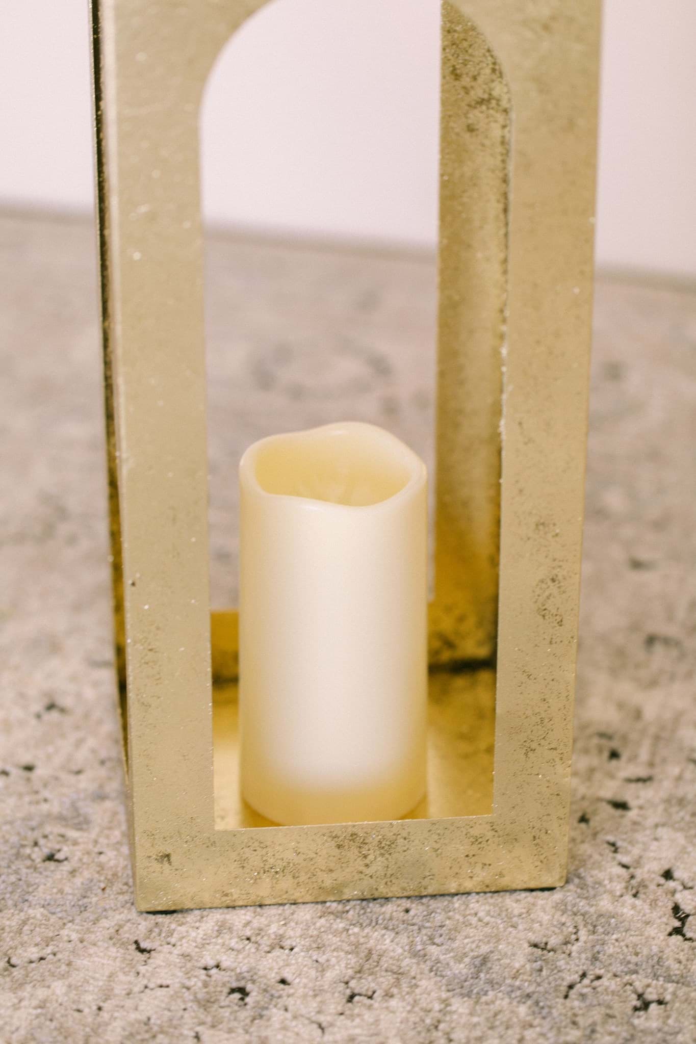 Picture of Gold Lantern