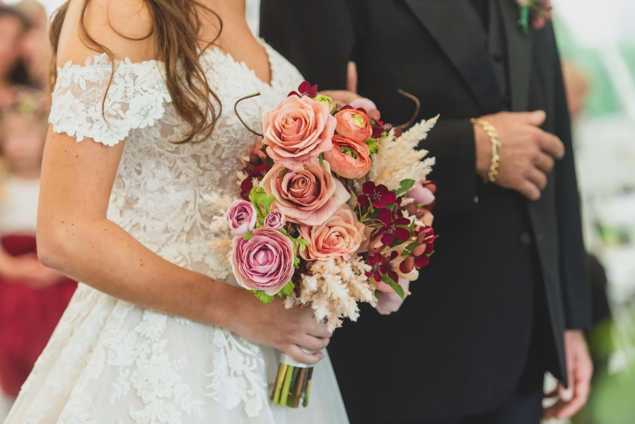 Picture of Nina Bridal Bouquet (Hand-tied)