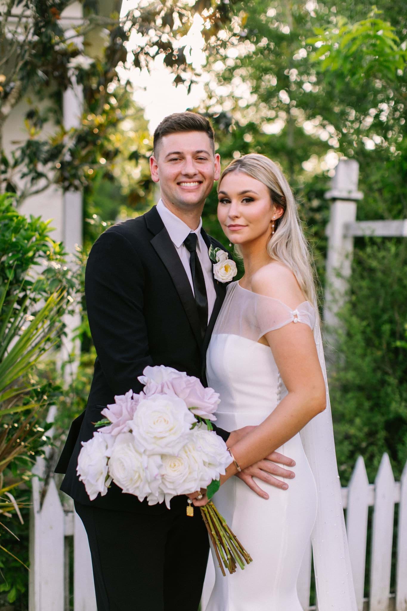 Picture of Bianca Bridal Bouquet (Garden-cut)