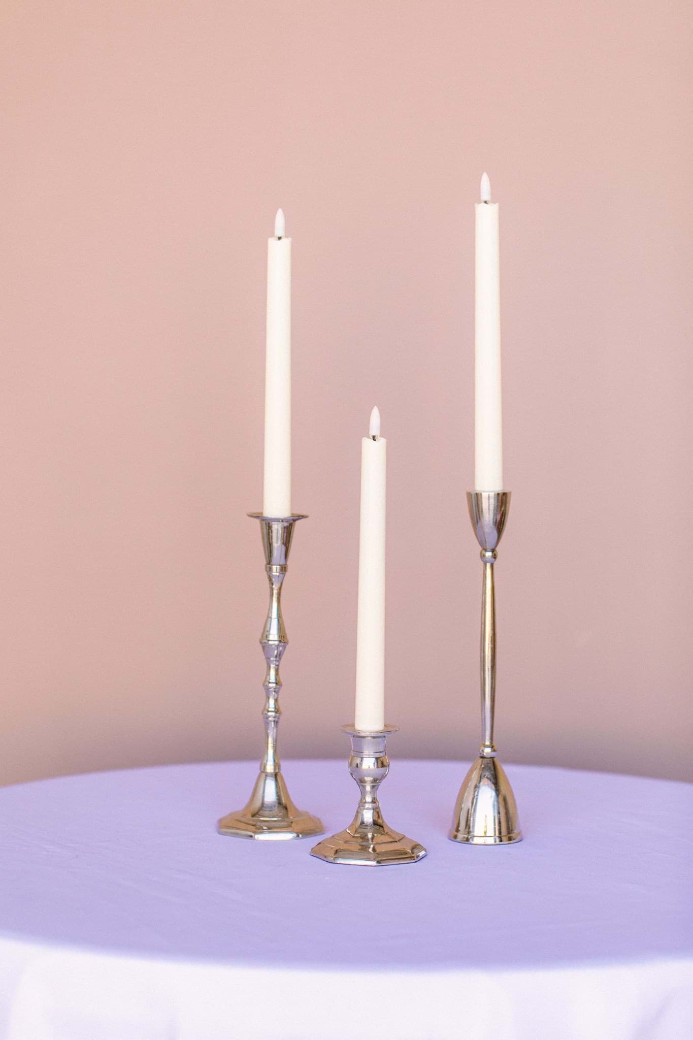 Picture of Signature Candlesticks Set of 3 (Silver)