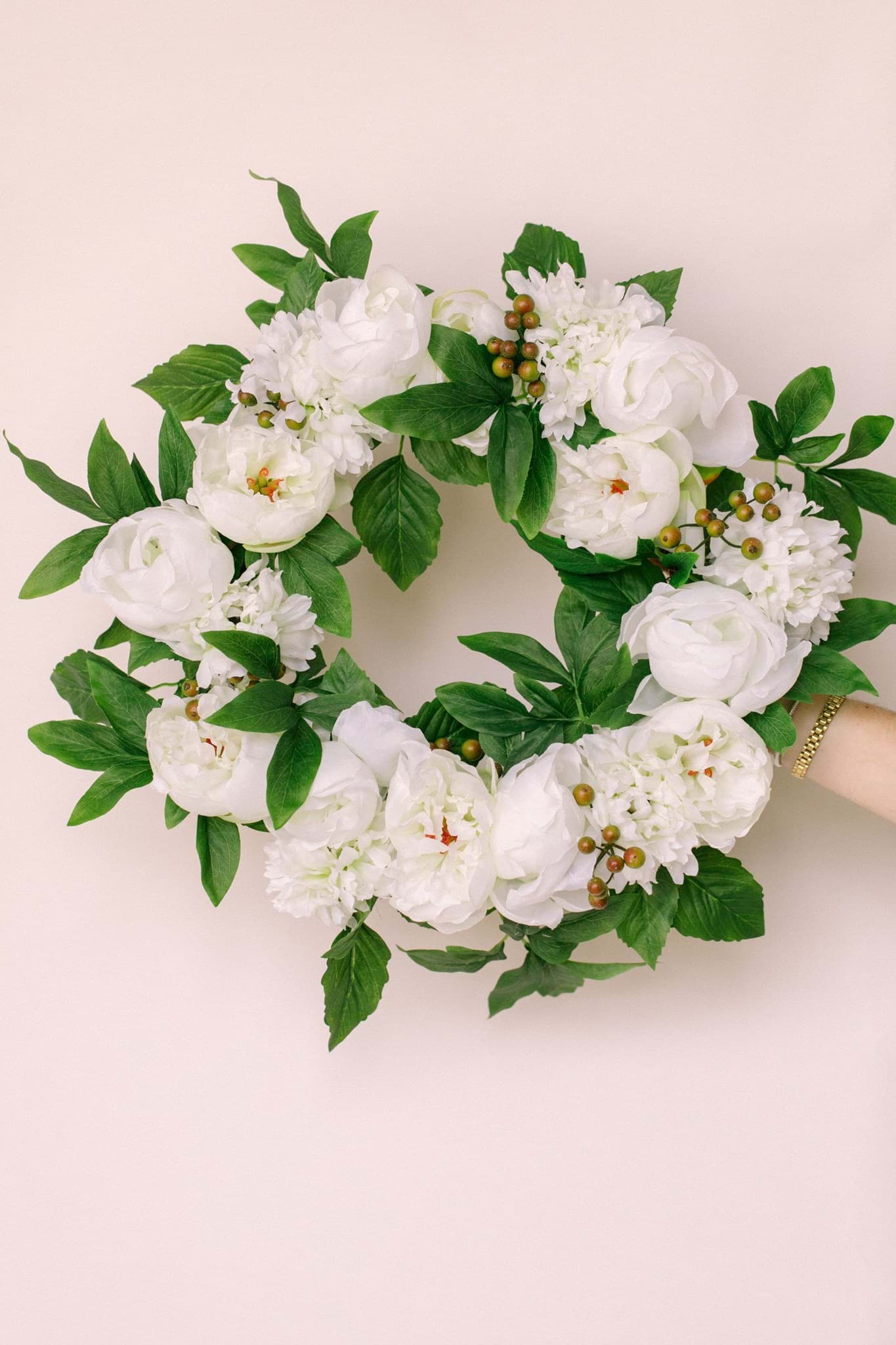 Picture of White Peony Wreath