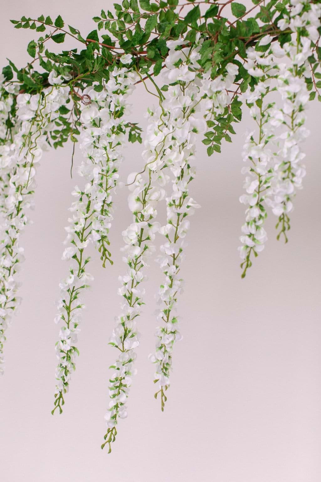 Picture of White Wisteria Garland