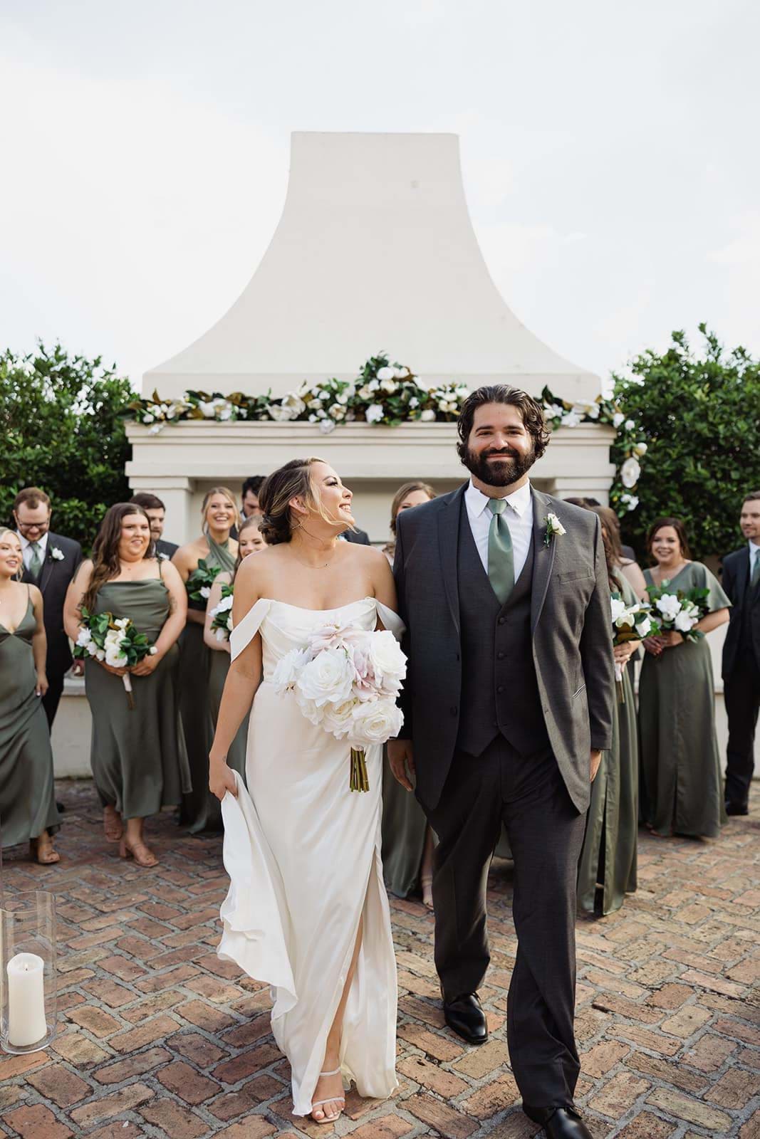Picture of Bianca Bridal Bouquet (Garden-cut)