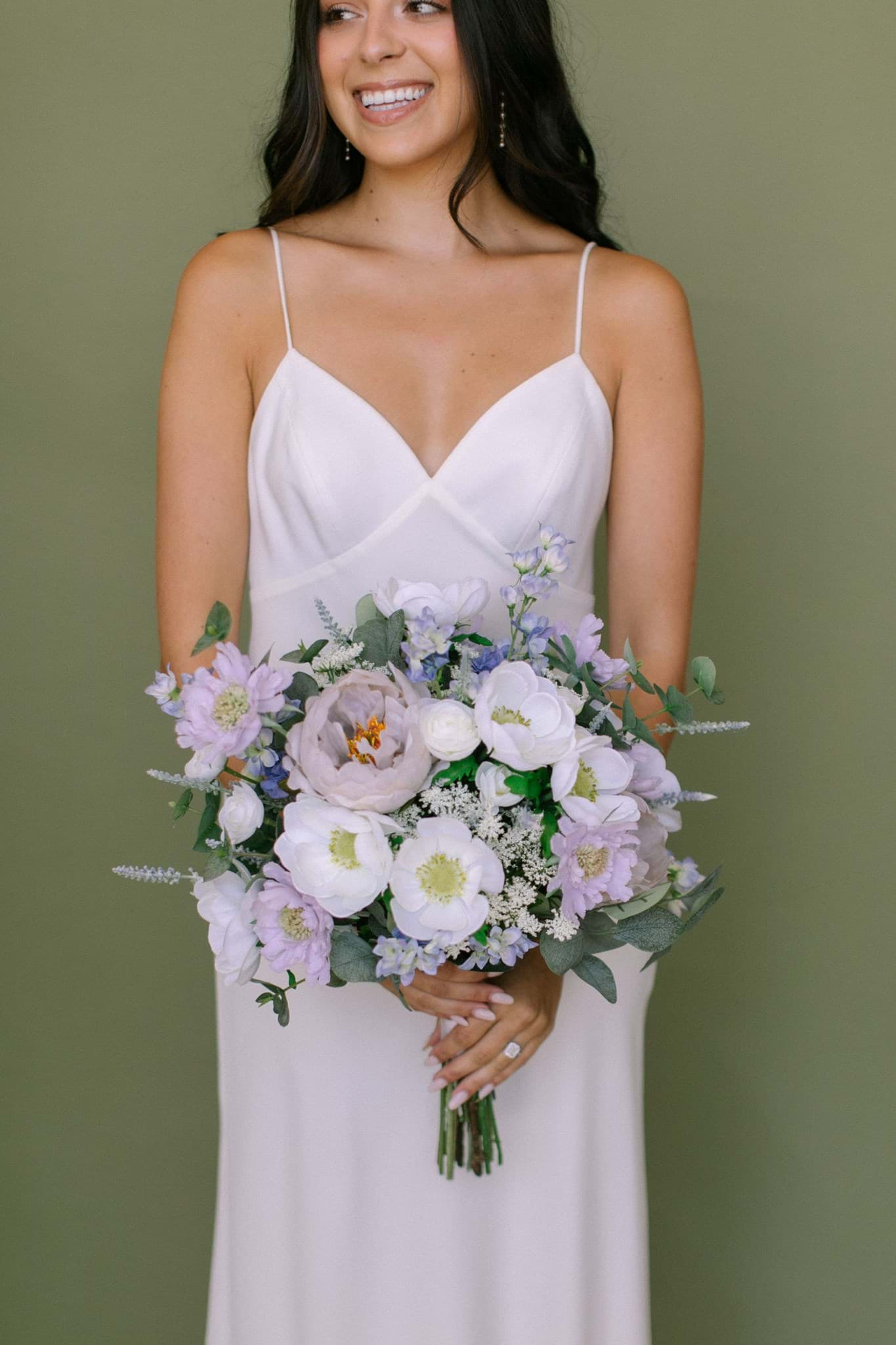 Picture of Taylor Bridal Bouquet (Round)