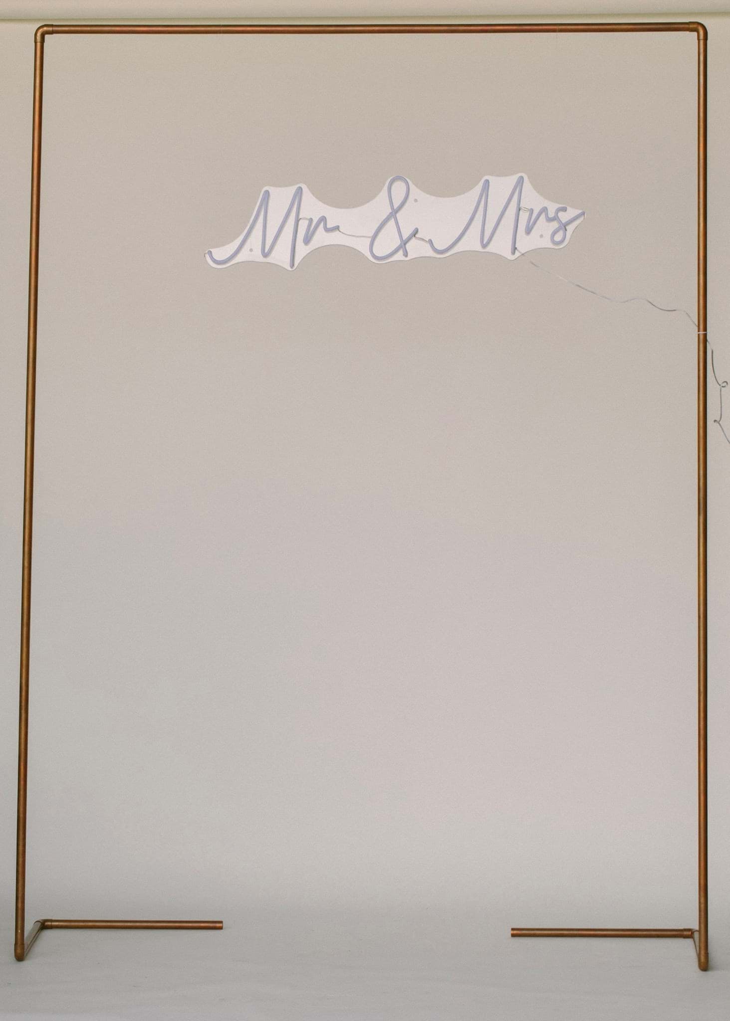 Picture of Mr. & Mrs. Neon Sign