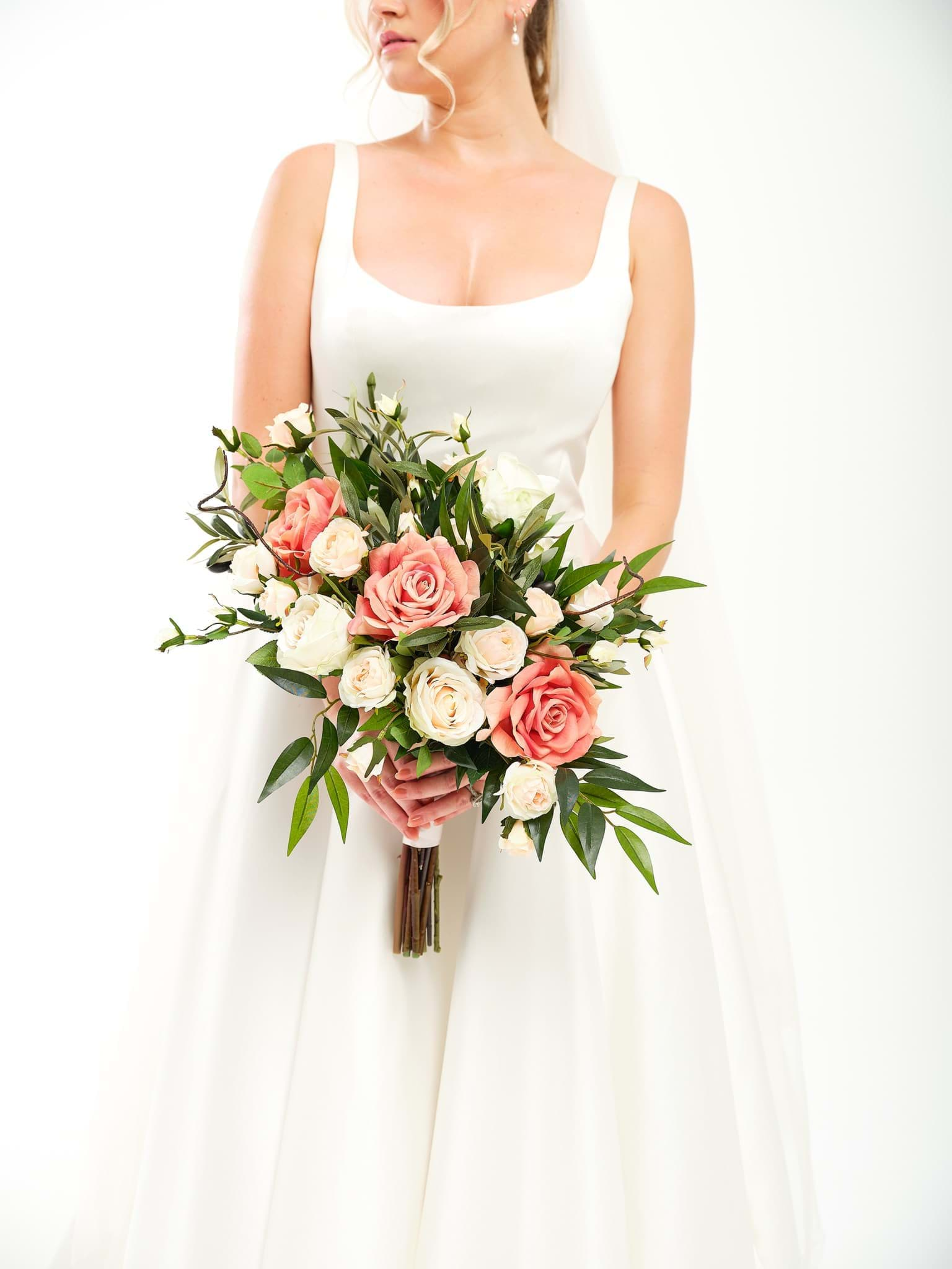 Picture of Olivia Bridal Bouquet (Garden-cut)