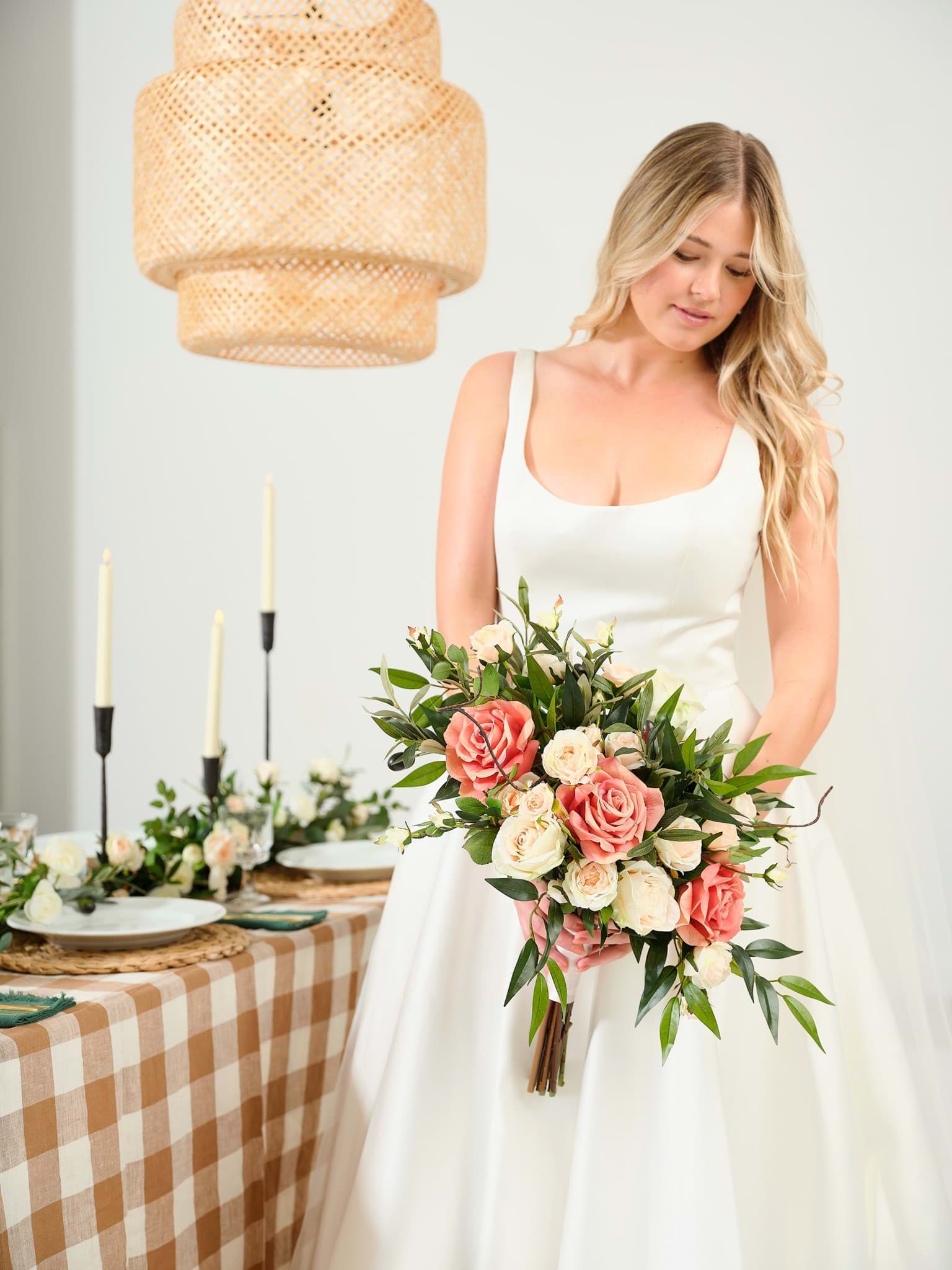 Picture of Olivia Bridal Bouquet (Garden-cut)