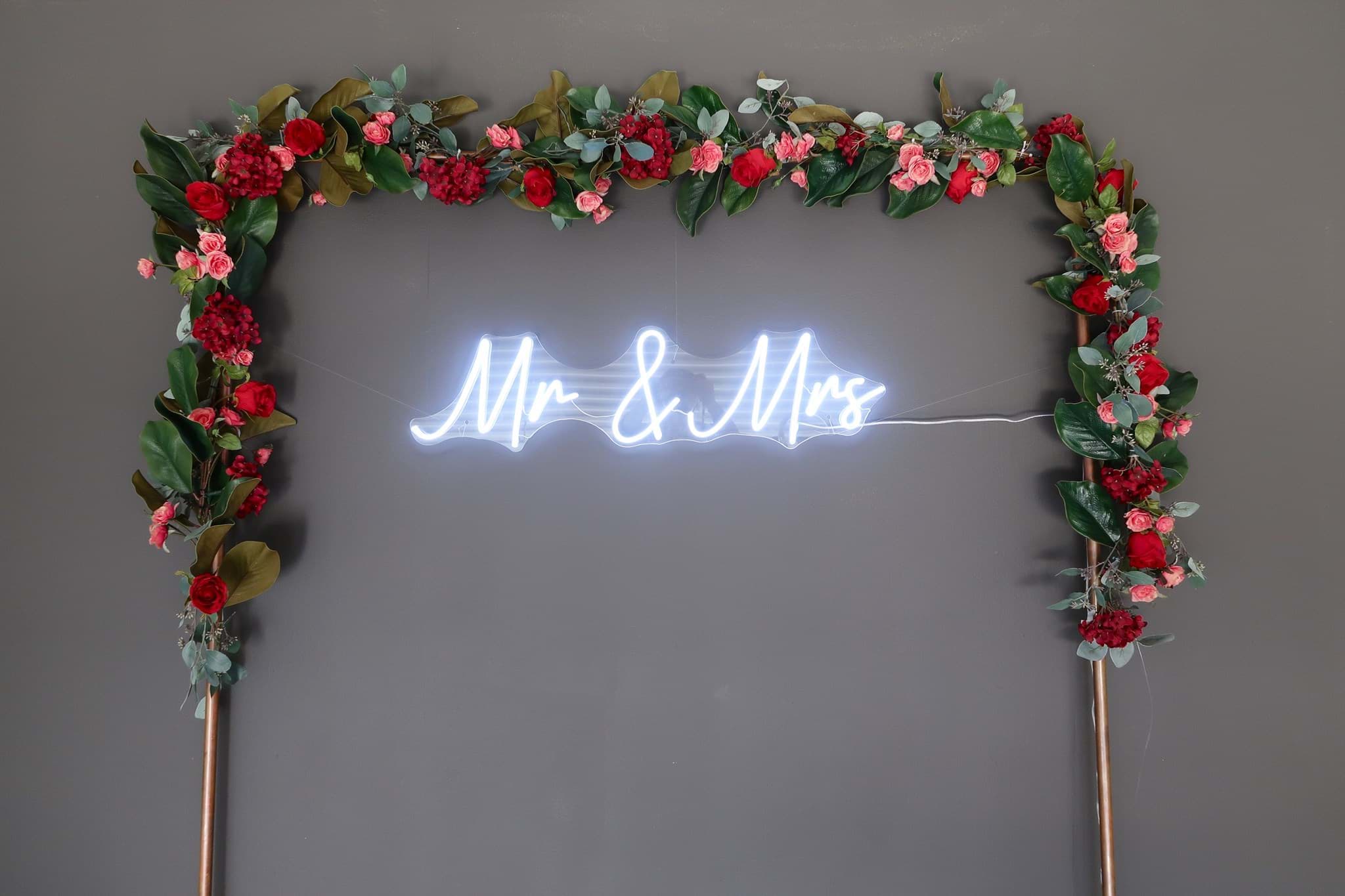 Picture of Mr. & Mrs. Neon Sign