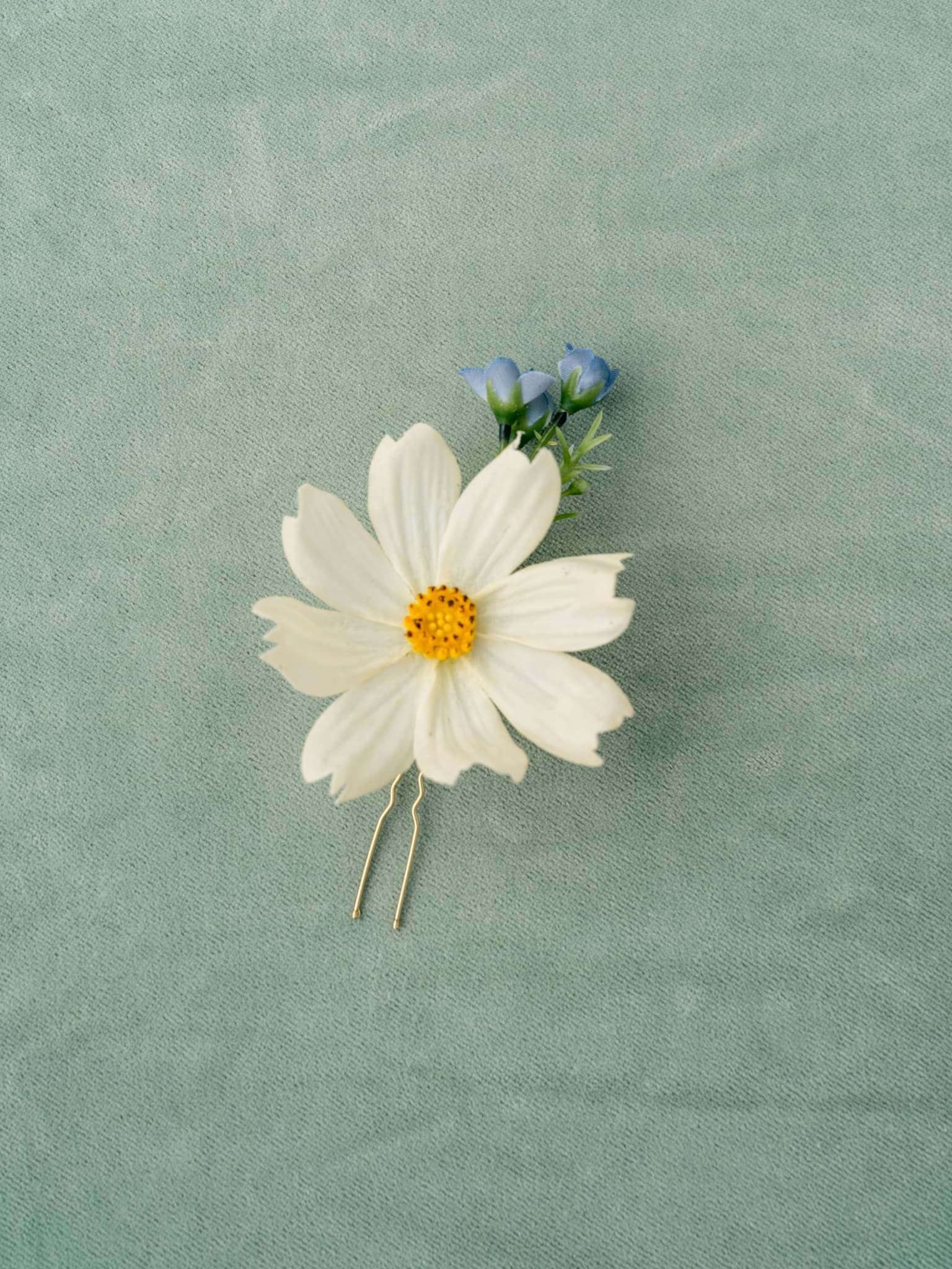 Picture of Kinsley Floral Hairpin