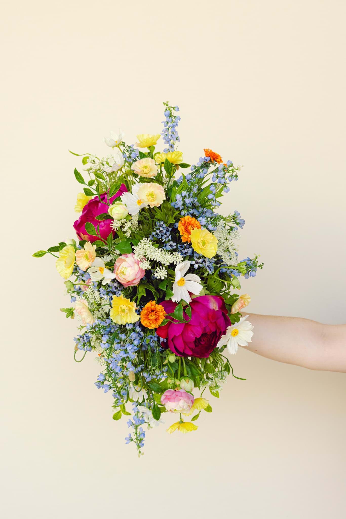 Picture of Kinsley Floral Swag