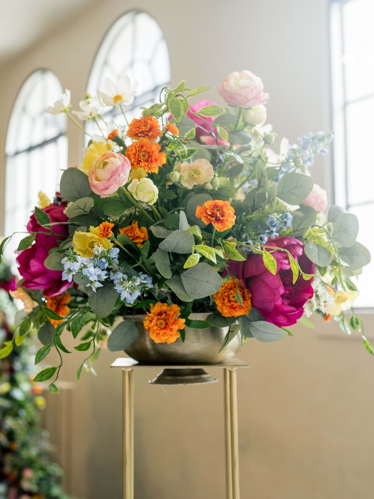 Picture of Kinsley Grand Centerpiece