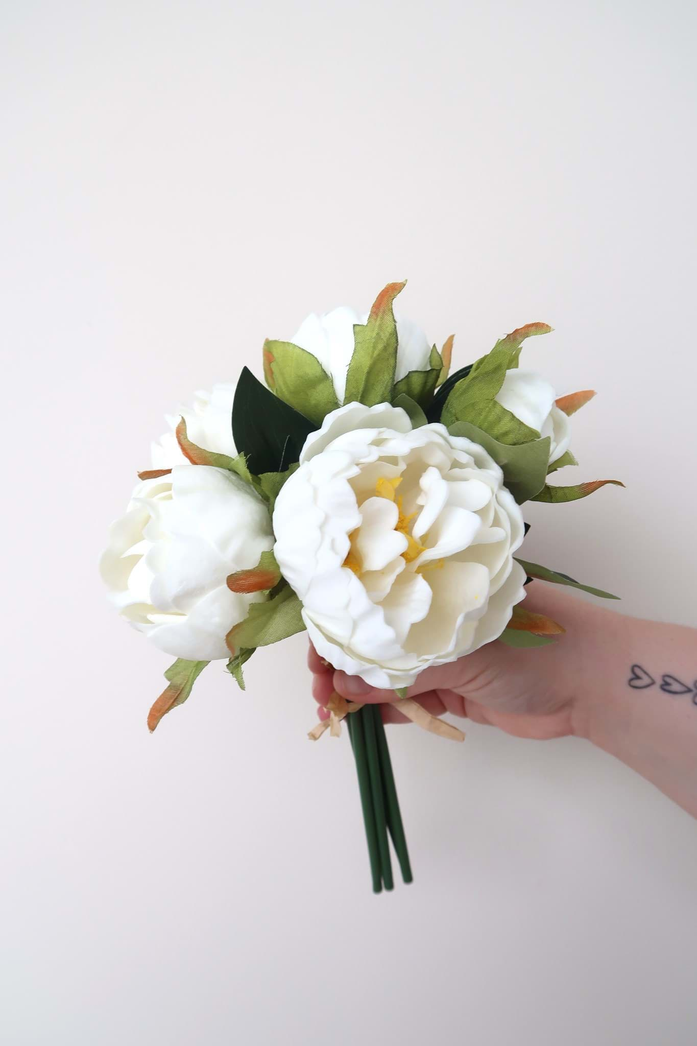 Picture of Real Touch Cream Peony Bundle