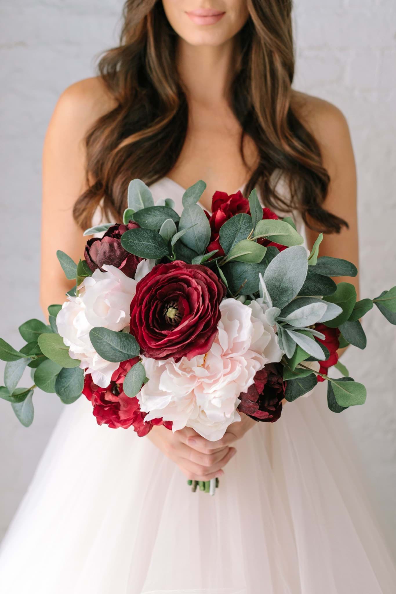 Picture of Stella Bridal Bouquet (Round)