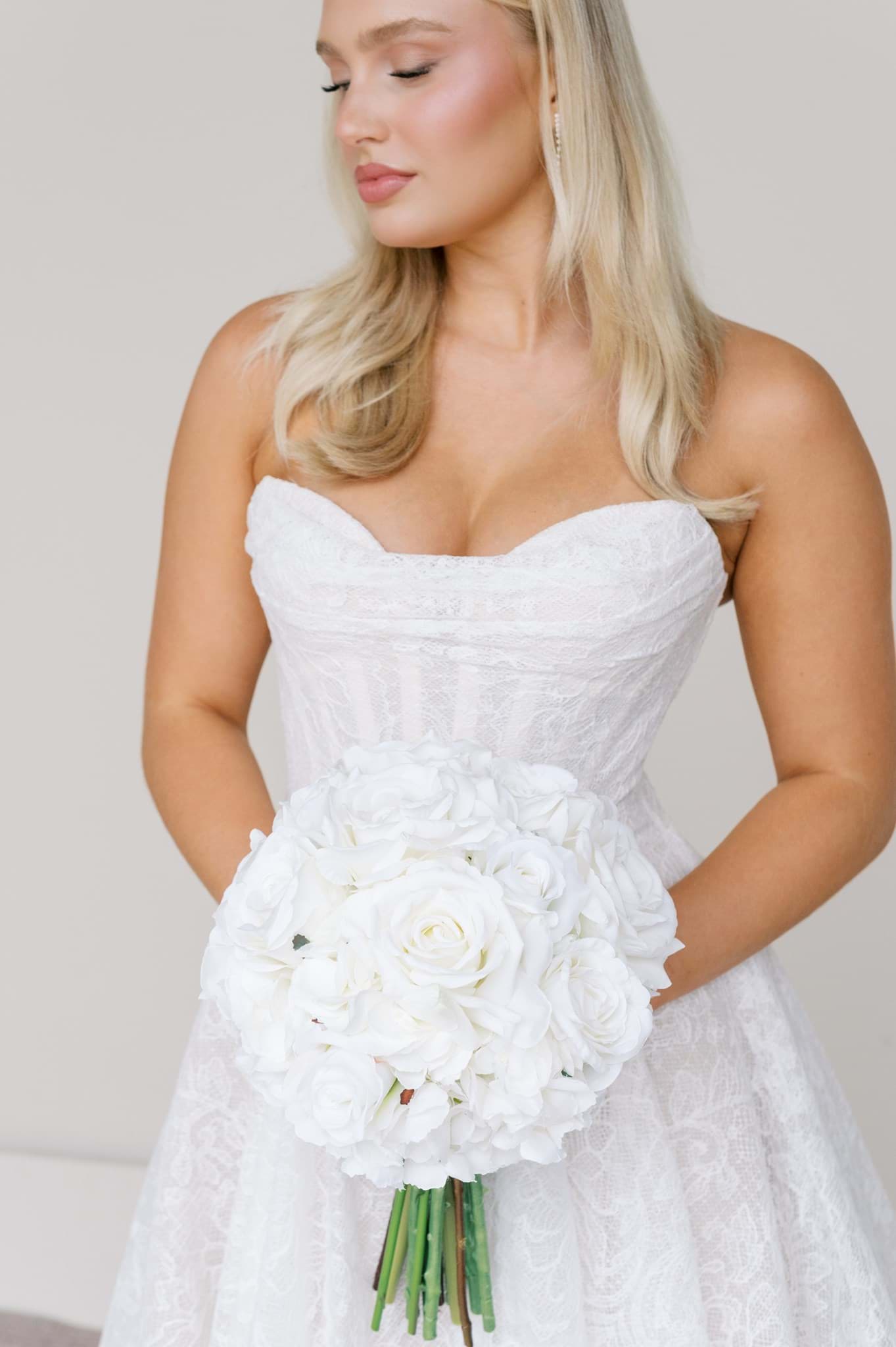 Picture of Classic Bridal Bouquet (Round)