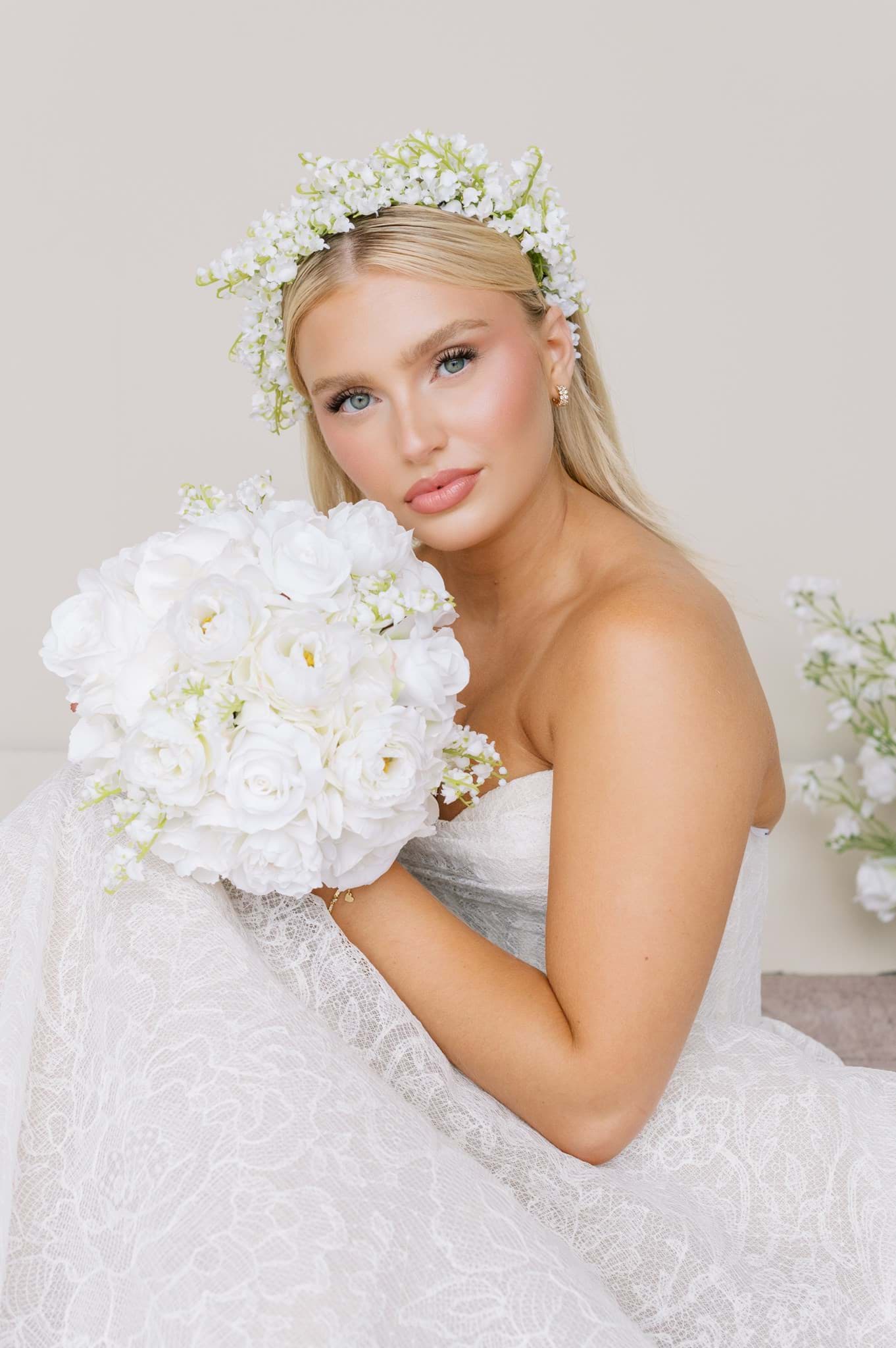 Picture of Audrey Bridal Bouquet (Round)
