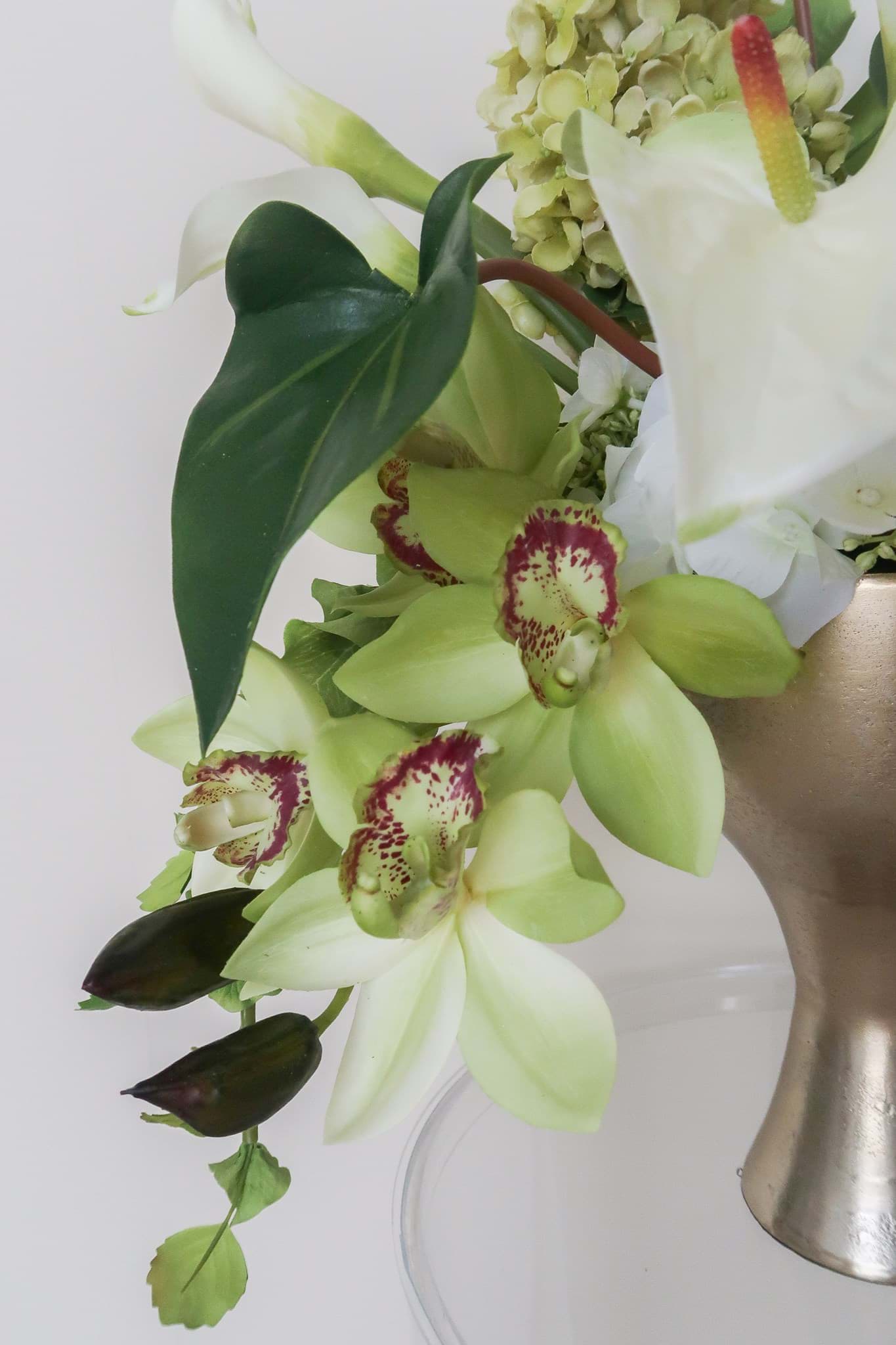 Picture of Zayah Large Centerpiece