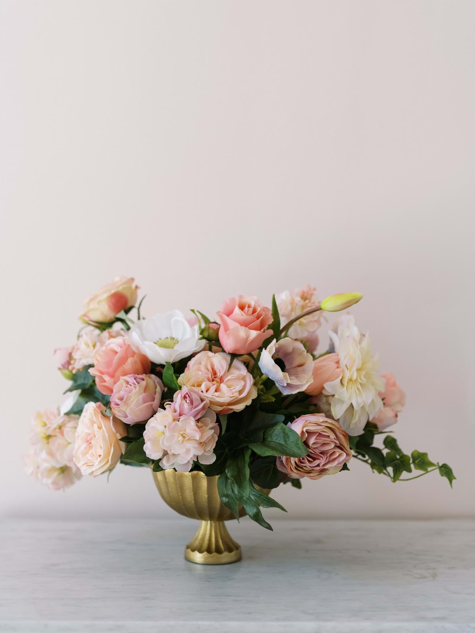 Picture of Charlotte Large Centerpiece