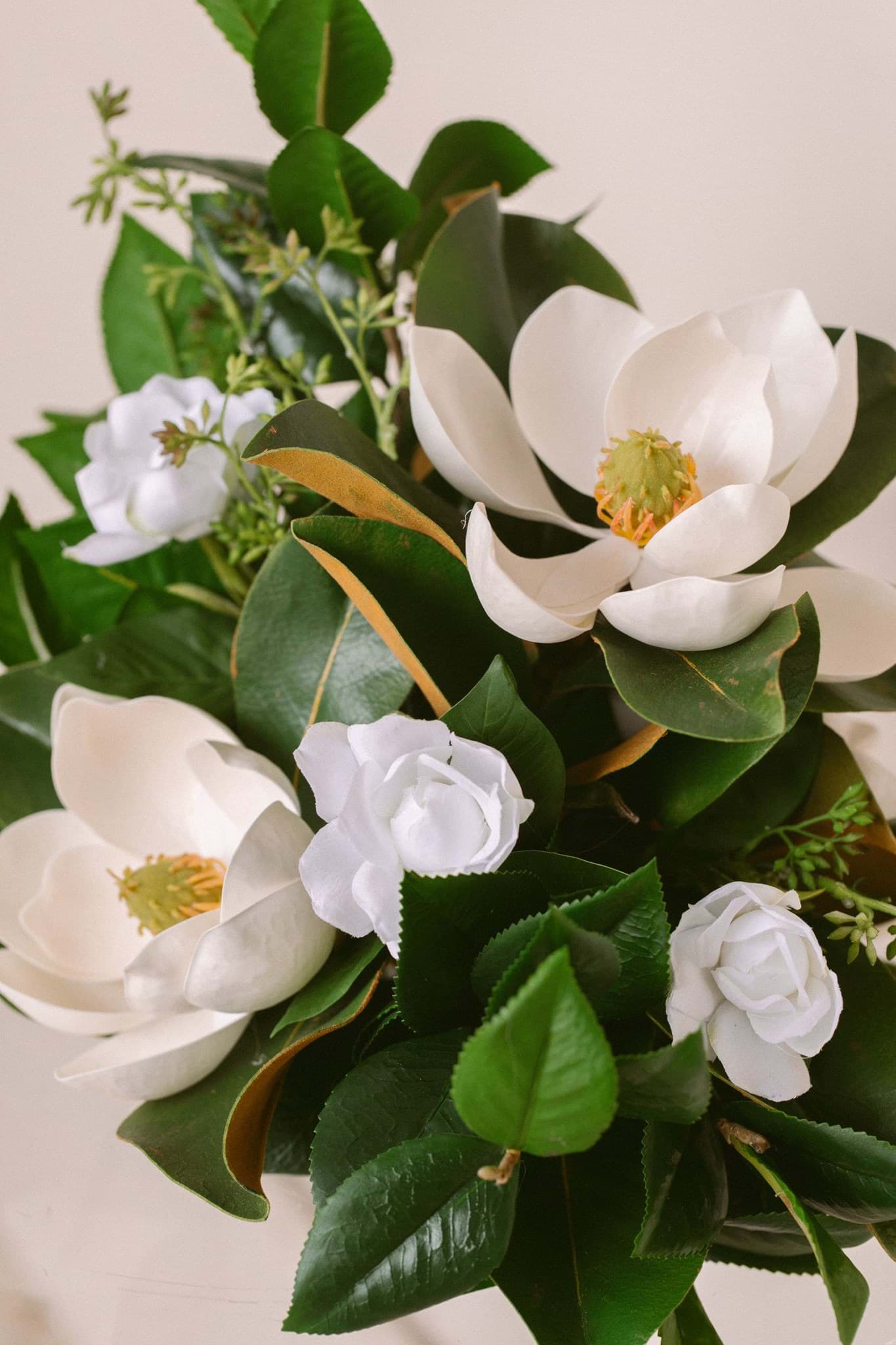 Picture of Shelbie Vaseless Centerpiece