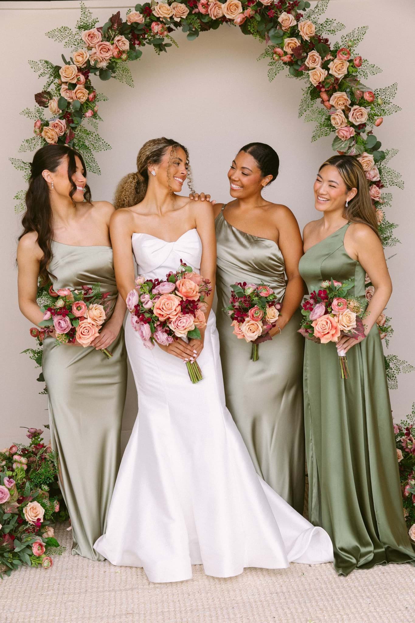 Picture of Nina Bridesmaid Bouquet