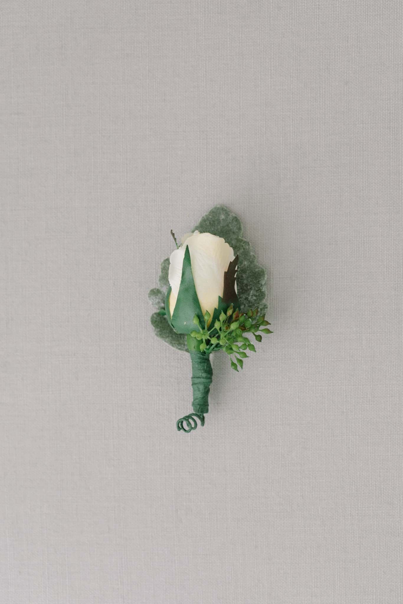 Picture of Stella Boutonniere (Rosebud)